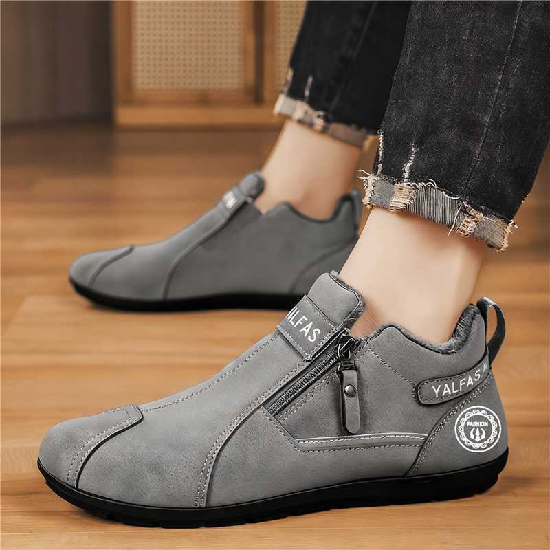 Casual Shoes For Men – Lightweight & Versatile Everyday Sneakers