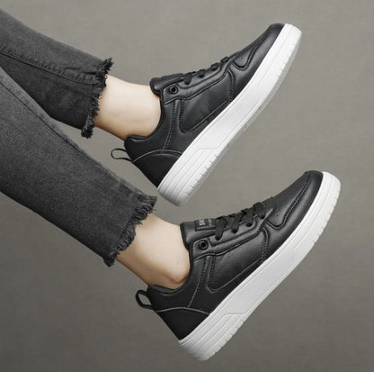 Couple’s Pure White Sneakers – Spring & Autumn Casual Shoes for Men and Women