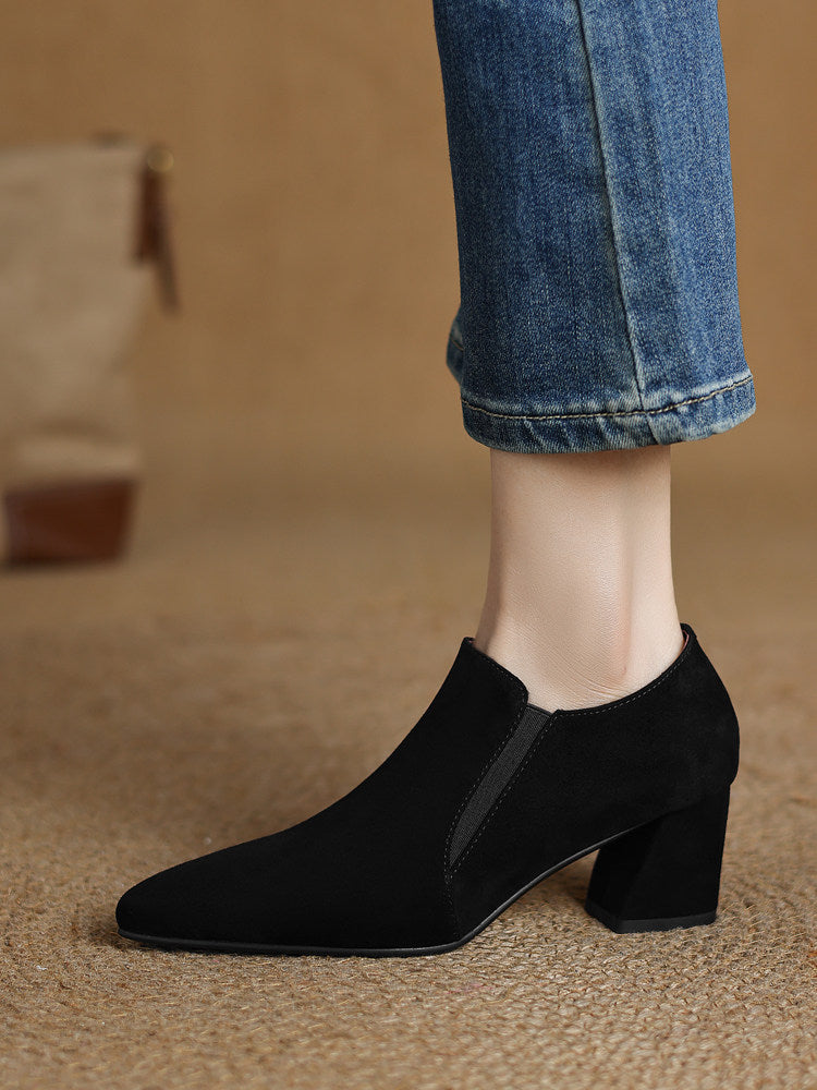 Suede-textured Deep-toe Pointed-toe Chunky-heel Shoes